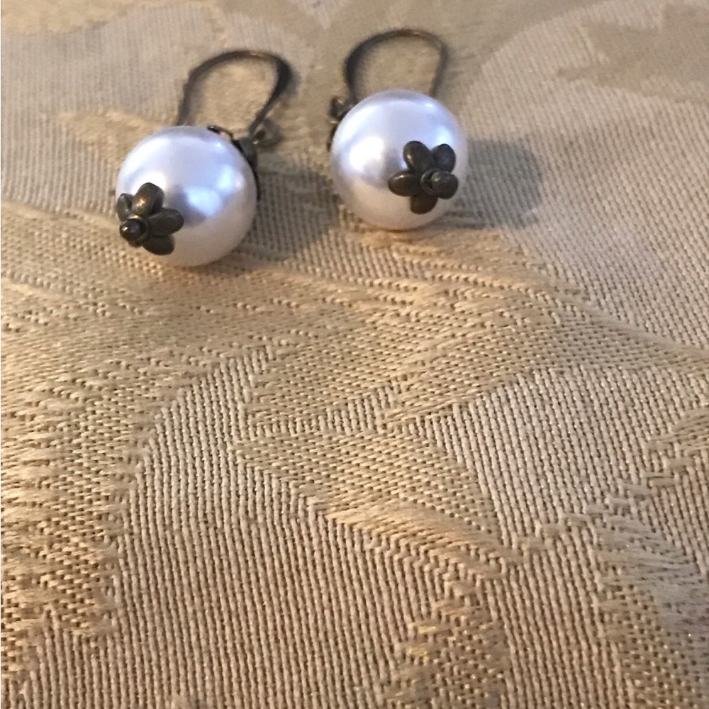 antique pearl earrings